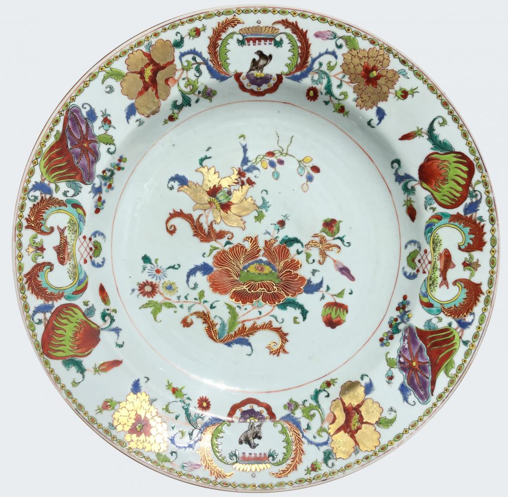 Porcelaine Yongzheng (1723-1735) ou époque Qianlong (1735-1795), Chine Porcelaine Yongzheng (1723-1735) ou époque Qianlong (1735-1795), Chine