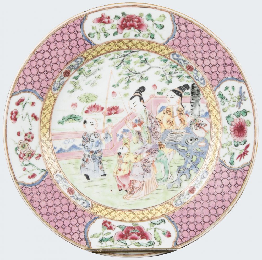 Famille rose Porcelaine Yongzheng (1723-1735), vers 1730, chine Famille rose Porcelaine Yongzheng (1723-1735), vers 1730, chine