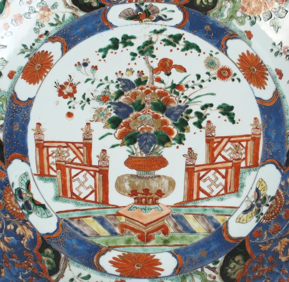 Porcelaine Kangxi (1662-1722), circa 1715/1725, Chine (Jingdezhen) Porcelaine Kangxi (1662-1722), circa 1715/1725, Chine (Jingdezhen)