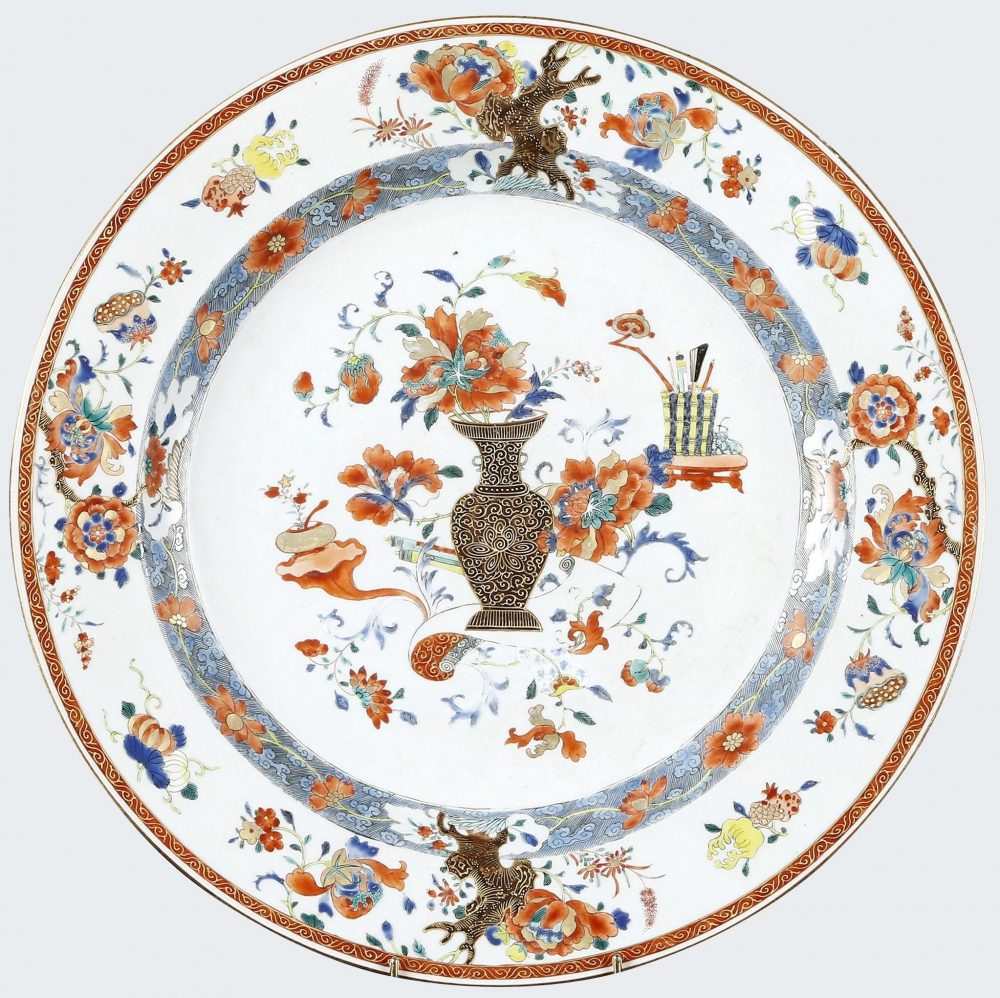 Famille rouge Porcelaine Yongzheng (1723-1735), Chine