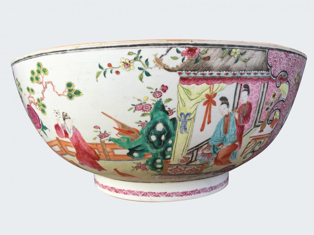 Famille rose Porcelaine Début de l'époque Qianlong (1735-1795), circa 1735-1740, Chine Famille rose Porcelaine Début de l'époque Qianlong (1735-1795), circa 1735-1740, Chine