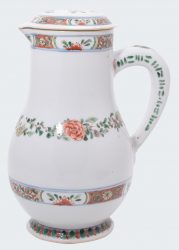 Famille verte Porcelaine Kangxi (1662-1722), Chine Famille verte Porcelaine Kangxi (1662-1722), Chine
