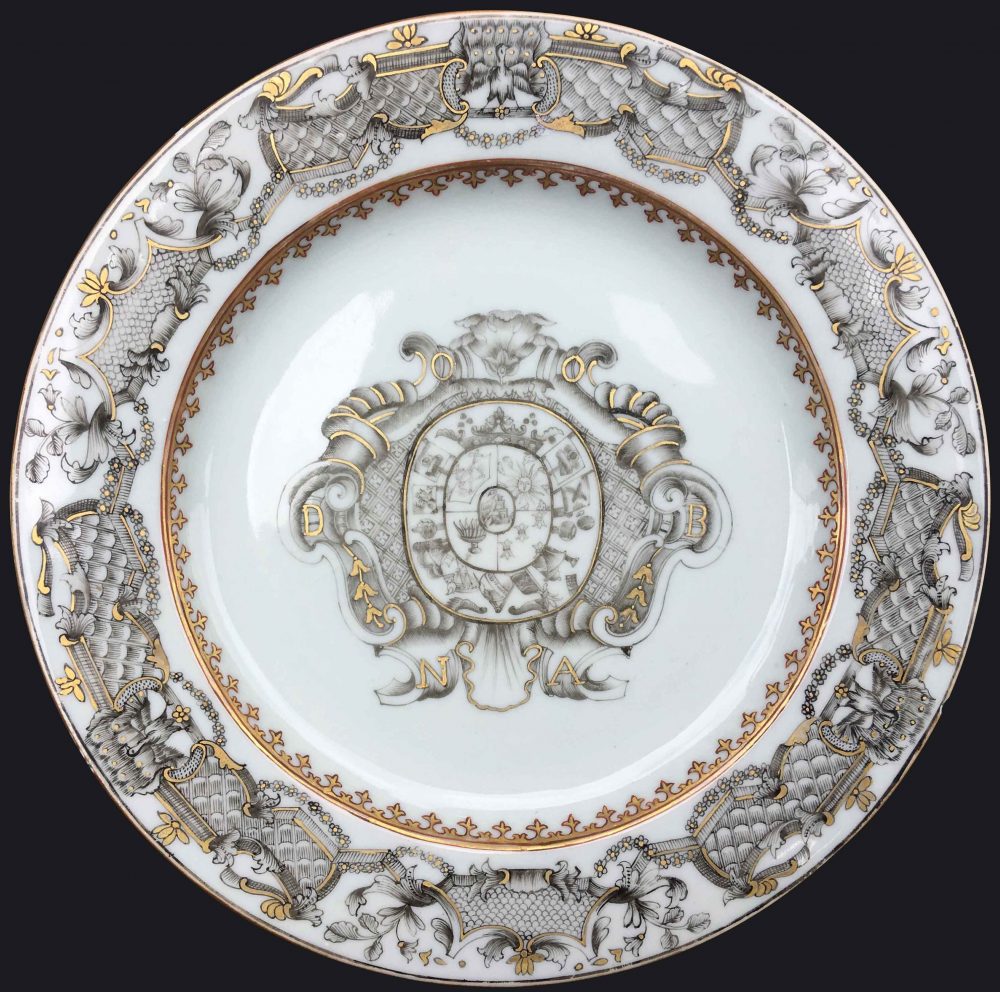 Porcelaine Qianlong (1736-1795), circa 1750, Chine Porcelaine Qianlong (1736-1795), circa 1750, Chine