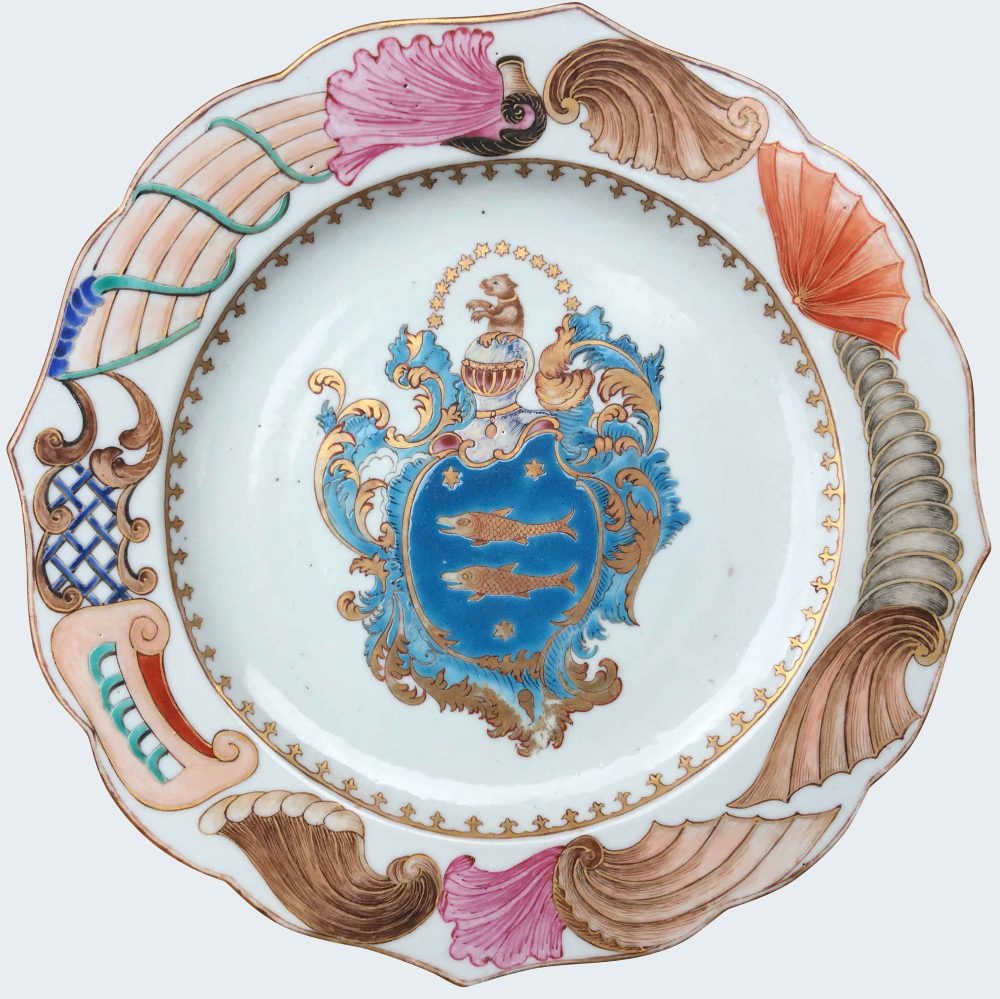 Porcelaine Qianlong (1736-1795), circa 1740-43, Chine Porcelaine Qianlong (1736-1795), circa 1740-43, Chine
