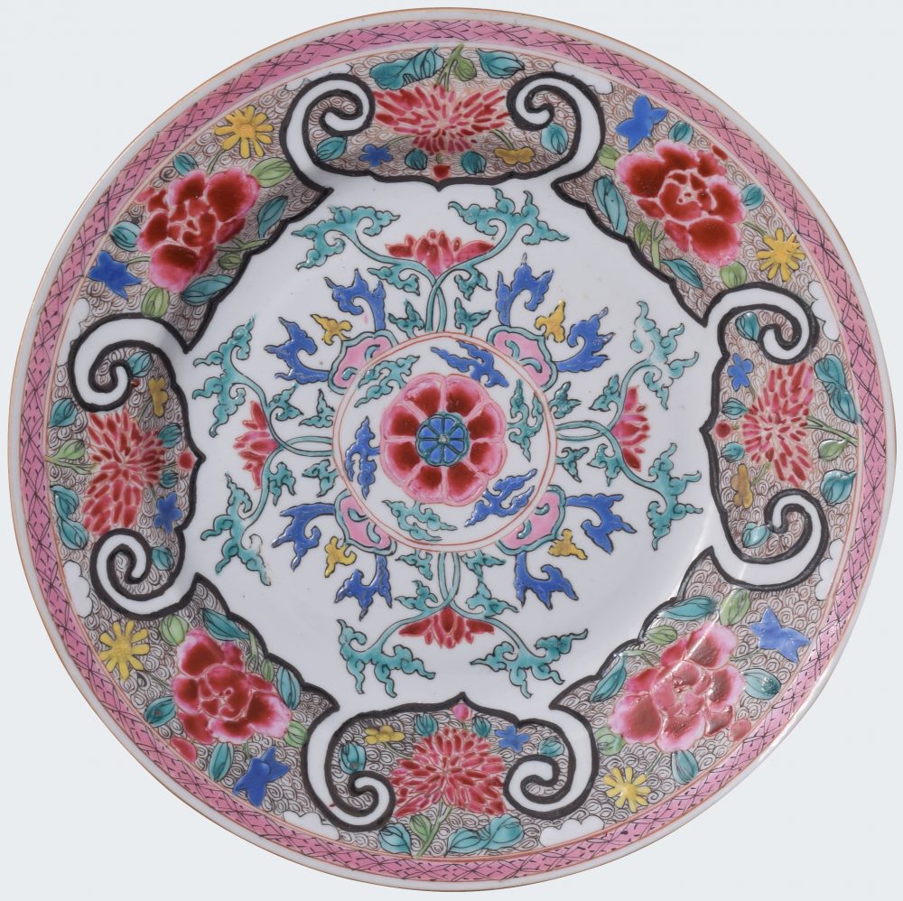 Famille rose Porcelaine Yongzheng (1723-1735), Chine