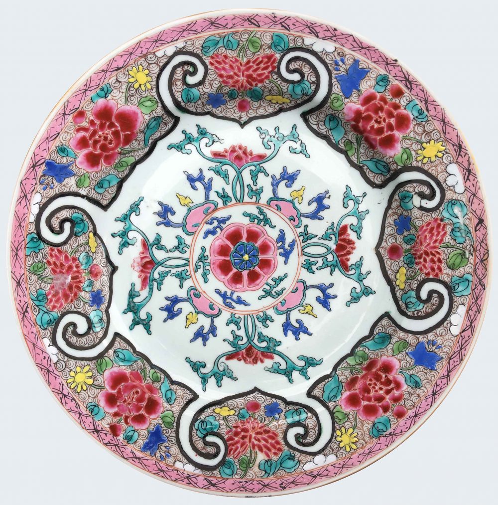 Famille rose Porcelaine Yongzheng (1723-1735), Chine Famille rose Porcelaine Yongzheng (1723-1735), Chine