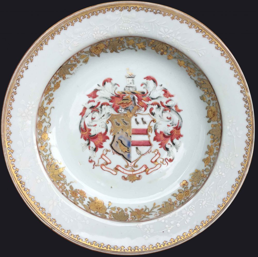 Porcelaine Qianlong (1735-1795), circa 1738, Chine Porcelaine Qianlong (1735-1795), circa 1738, Chine