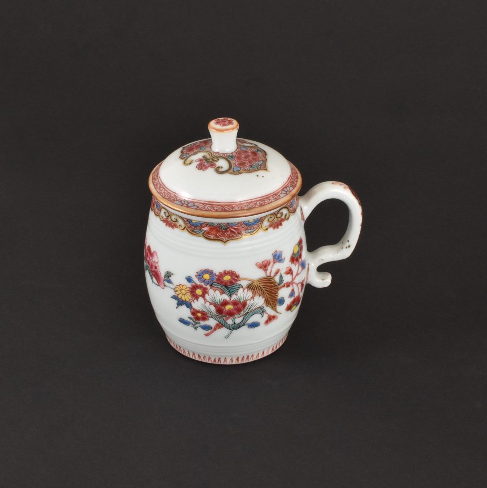Famille rose Porcelaine Qianlong (1735-1795), circa 1750, Chine Famille rose Porcelaine Qianlong (1735-1795), circa 1750, Chine