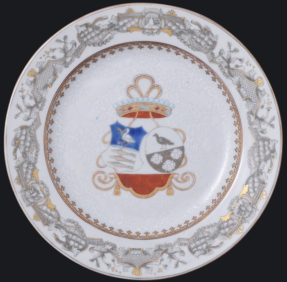Porcelaine Qianlong (1735-1795), circa 1740-1745, Chine Porcelaine Qianlong (1735-1795), circa 1740-1745, Chine