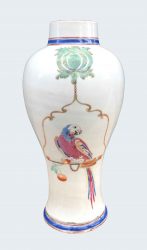 Famille rose Porcelaine Qianlong (1736-1795), circa 1740 , Chine Famille rose Porcelaine Qianlong (1736-1795), circa 1740 , Chine