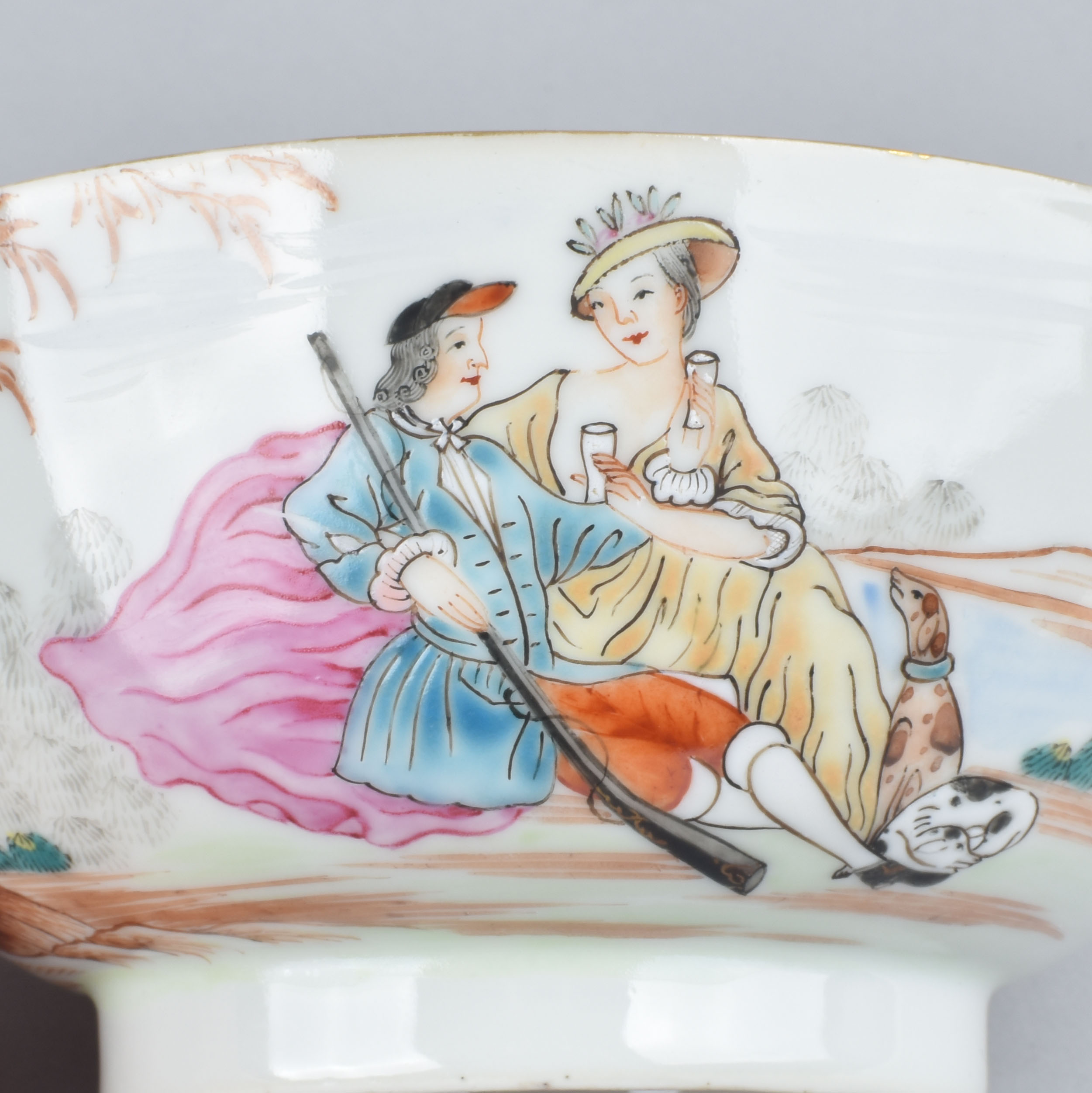 Porcelaine Qianlong (1736-1795), circa 1750, Chine Porcelaine Qianlong (1736-1795), circa 1750, Chine