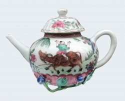 Famille rose Porcelaine Yongzheng (1723-1735), Chine Famille rose Porcelaine Yongzheng (1723-1735), Chine