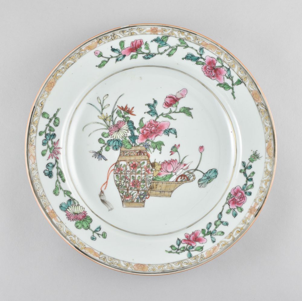 Famille rose Porcelaine Yongzheng (1723-1735), Chine Famille rose Porcelaine Yongzheng (1723-1735), Chine