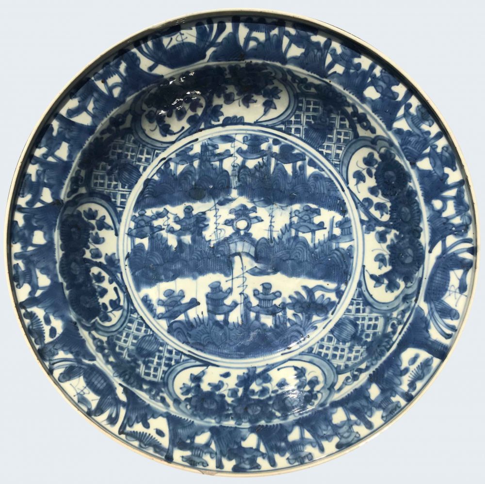 Porcelaine Dynastie Ming, période Wanli (1573-1619), Chine, Préfecture de Zhangzou, Fujian Porcelaine Dynastie Ming, période Wanli (1573-1619), Chine, Préfecture de Zhangzou, Fujian