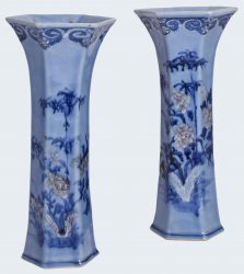 Porcelaine Kangxi (1662-1722), vers 1720, Chine Porcelaine Kangxi (1662-1722), vers 1720, Chine