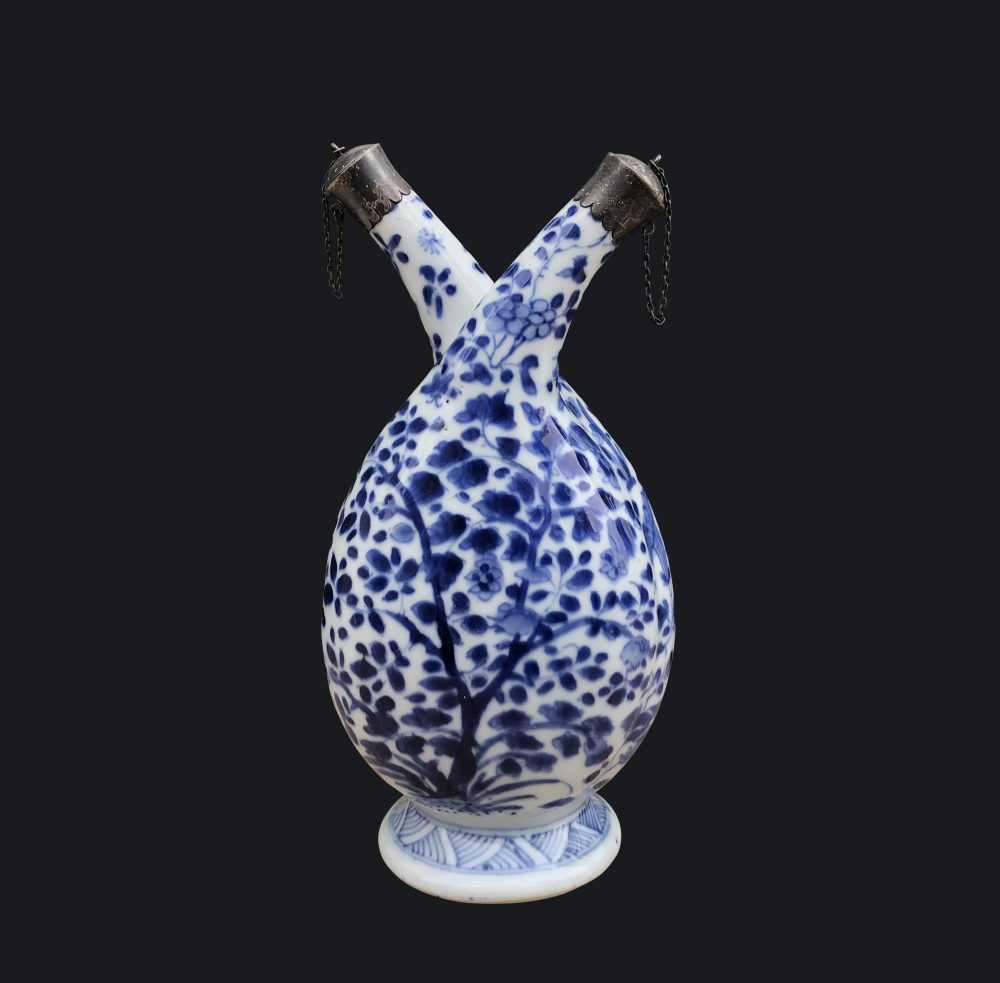 Porcelaine Kangxi (1662-1722), ca. 1700, Chine Porcelaine Kangxi (1662-1722), ca. 1700, Chine