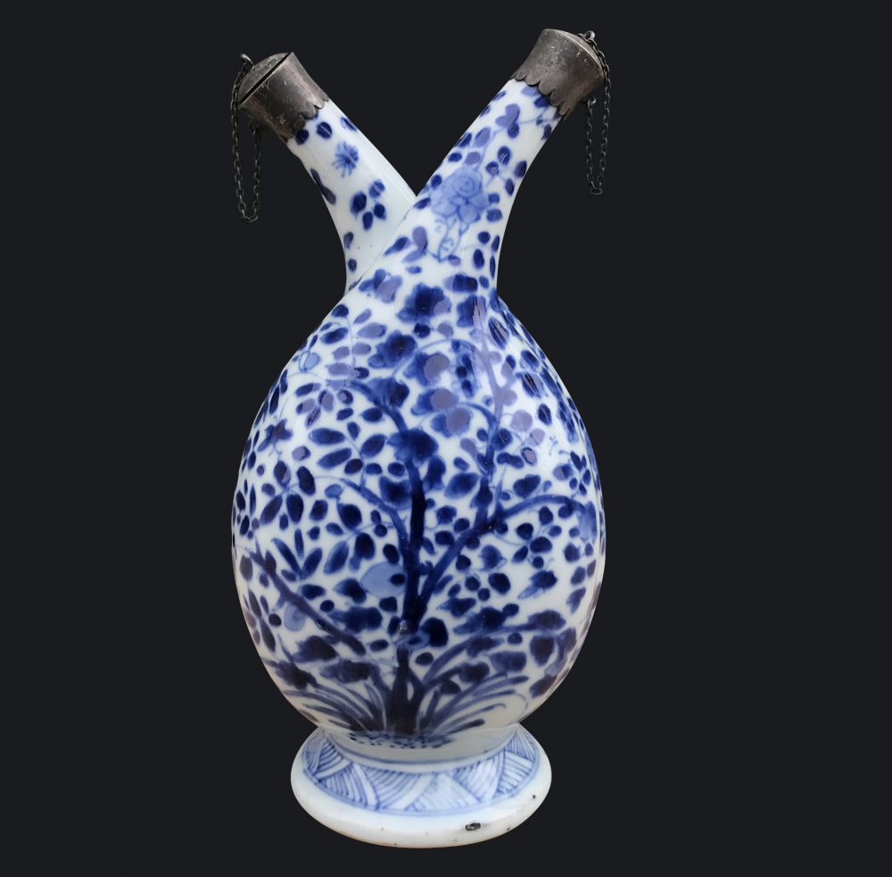 Porcelaine Kangxi (1662-1722), ca. 1700, Chine Porcelaine Kangxi (1662-1722), ca. 1700, Chine