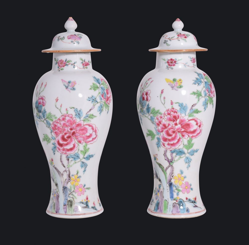Porcelaine Yongzheng (1723-1735), circa 1725, China Porcelaine Yongzheng (1723-1735), circa 1725, China