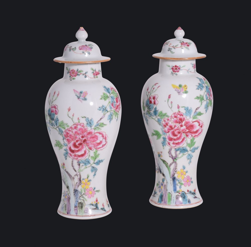 Porcelaine Yongzheng (1723-1735), circa 1725, China Porcelaine Yongzheng (1723-1735), circa 1725, China