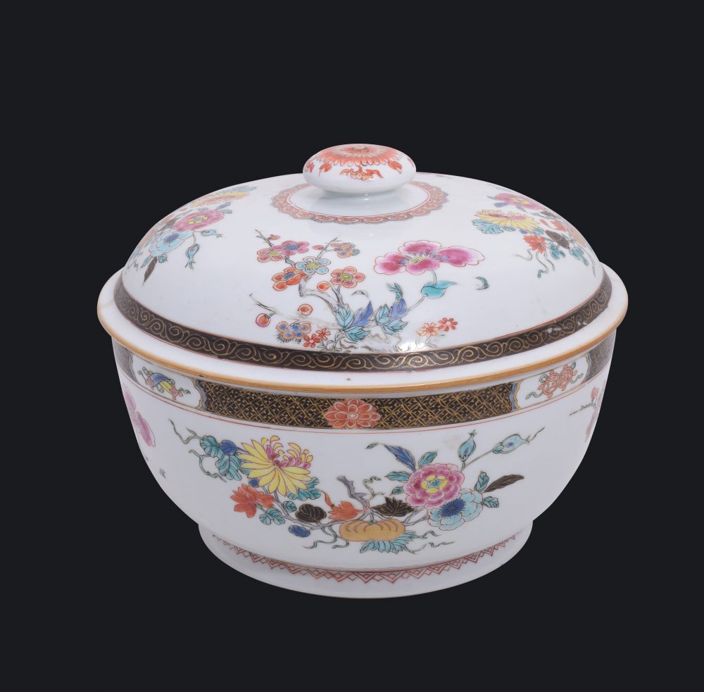 Famille rose Porcelaine Yongzheng (1723-1735), Chine Famille rose Porcelaine Yongzheng (1723-1735), Chine