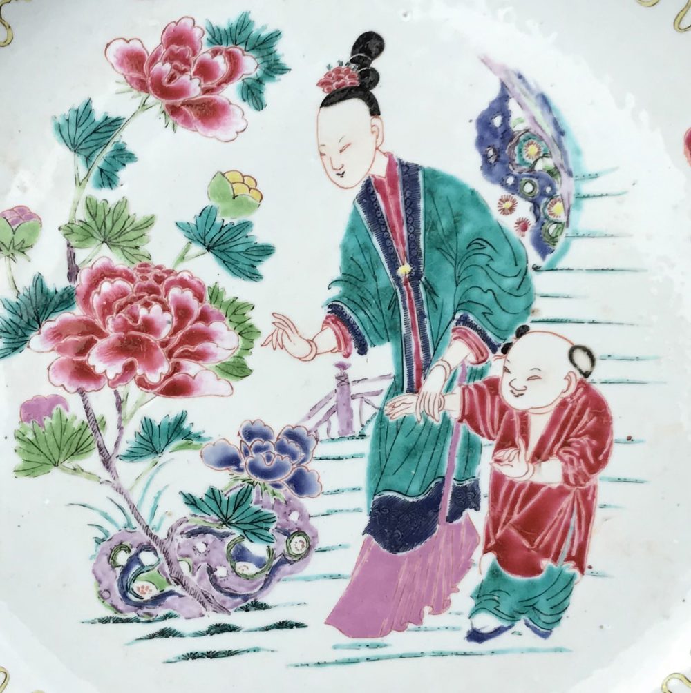 Porcelaine Yongzheng (1723-1735) / Qianlong (1736-1795), circa 1730/1740, Chine Porcelaine Yongzheng (1723-1735) / Qianlong (1736-1795), circa 1730/1740, Chine