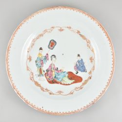 Porcelaine Qianlong (1735-1795), circa 1770, Chine Porcelaine Qianlong (1735-1795), circa 1770, Chine