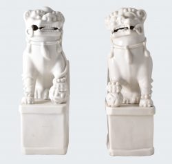 Porcelaine Kangxi (1662-1722), Chine (Dehua) Porcelaine Kangxi (1662-1722), Chine (Dehua)