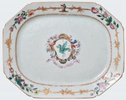 Porcelaine Qianlong (1735-1795), circa 1770, Chine Porcelaine Qianlong (1735-1795), circa 1770, Chine
