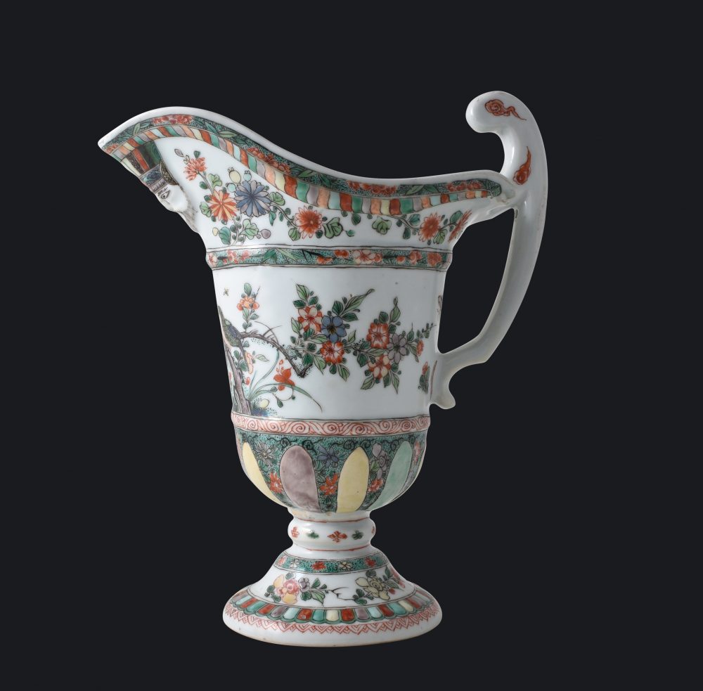 Famille verte Porcelaine Kangxi (1662-1722), ca. 1700, Chine, pour le marché français Famille verte Porcelaine Kangxi (1662-1722), ca. 1700, Chine, pour le marché français