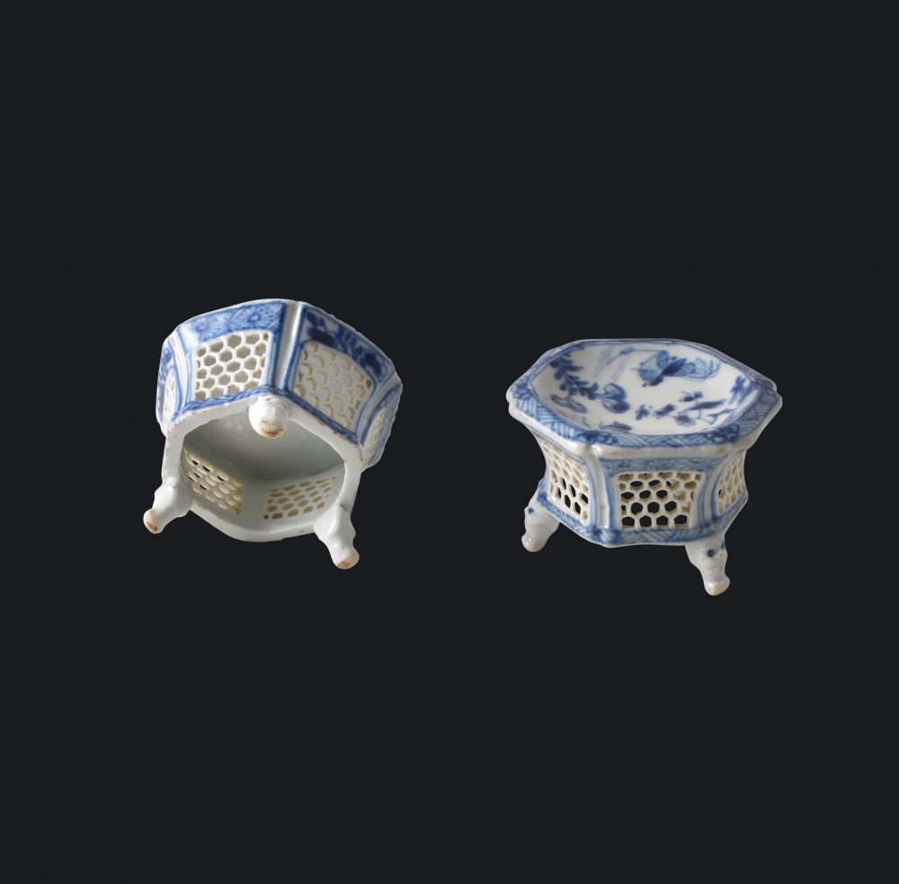 Porcelaine Kangxi (1662-1722), ca. 1700, Chine Porcelaine Kangxi (1662-1722), ca. 1700, Chine