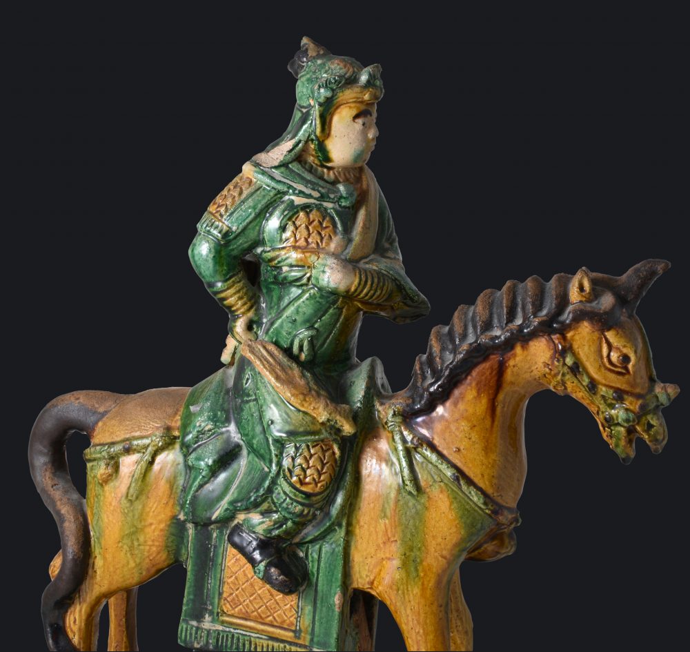 Terre cuite émaillée Dynastie Ming (1368–1644), Chine Terre cuite émaillée Dynastie Ming (1368–1644), Chine
