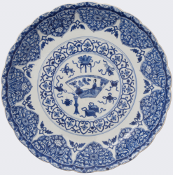 Porcelaine Kangxi (1662-1722), ca. 1680, Chine Porcelaine Kangxi (1662-1722), ca. 1680, Chine