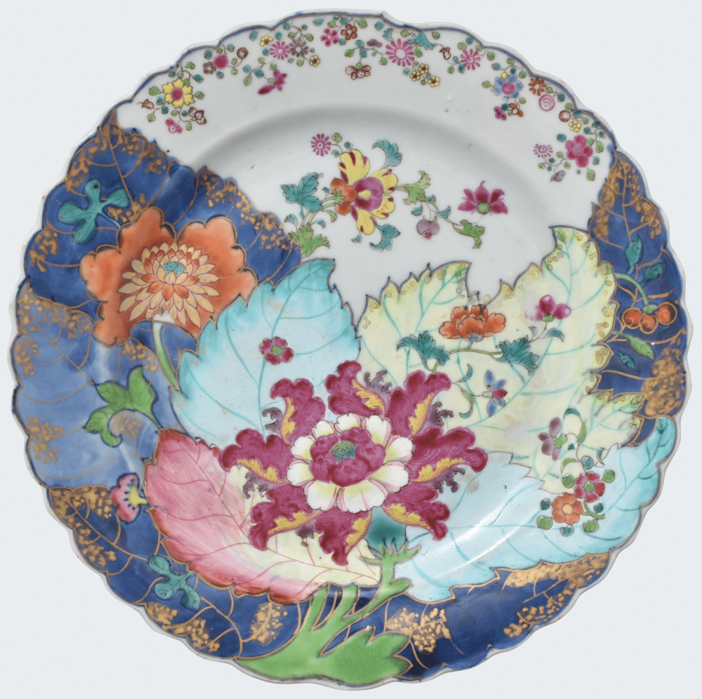 Porcelaine Qianlong (1735-1795), circa 1770, Chine Porcelaine Qianlong (1735-1795), circa 1770, Chine