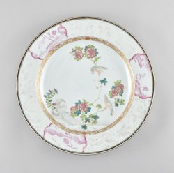 Famille rose Porcelaine Yongzheng (1723-1735), ca. 1730-1740, Chine Famille rose Porcelaine Yongzheng (1723-1735), ca. 1730-1740, Chine