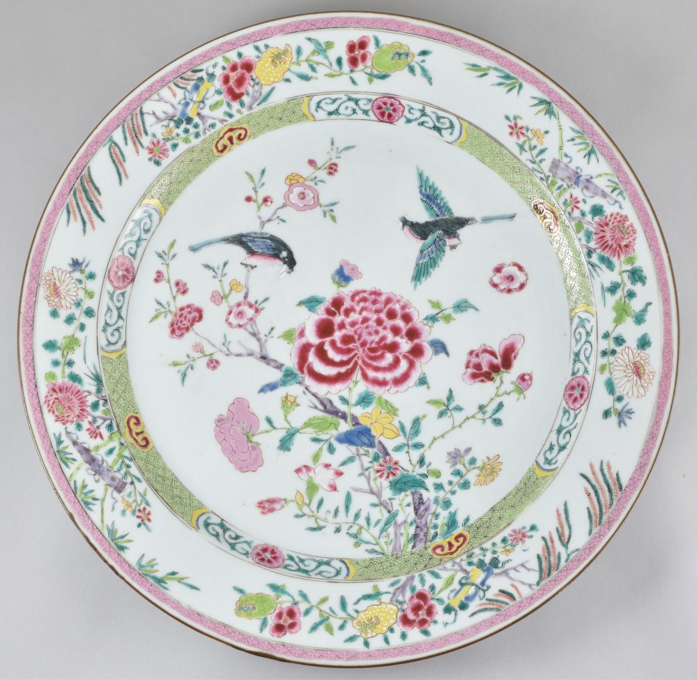Famille rose Porcelaine Yongzheng (1723-1735), ca. 1735/1740, Chine Famille rose Porcelaine Yongzheng (1723-1735), ca. 1735/1740, Chine