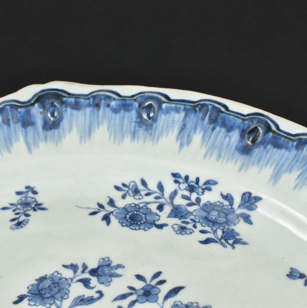 Porcelaine Qianlong (1735-1795), circa 1770, Chine Porcelaine Qianlong (1735-1795), circa 1770, Chine