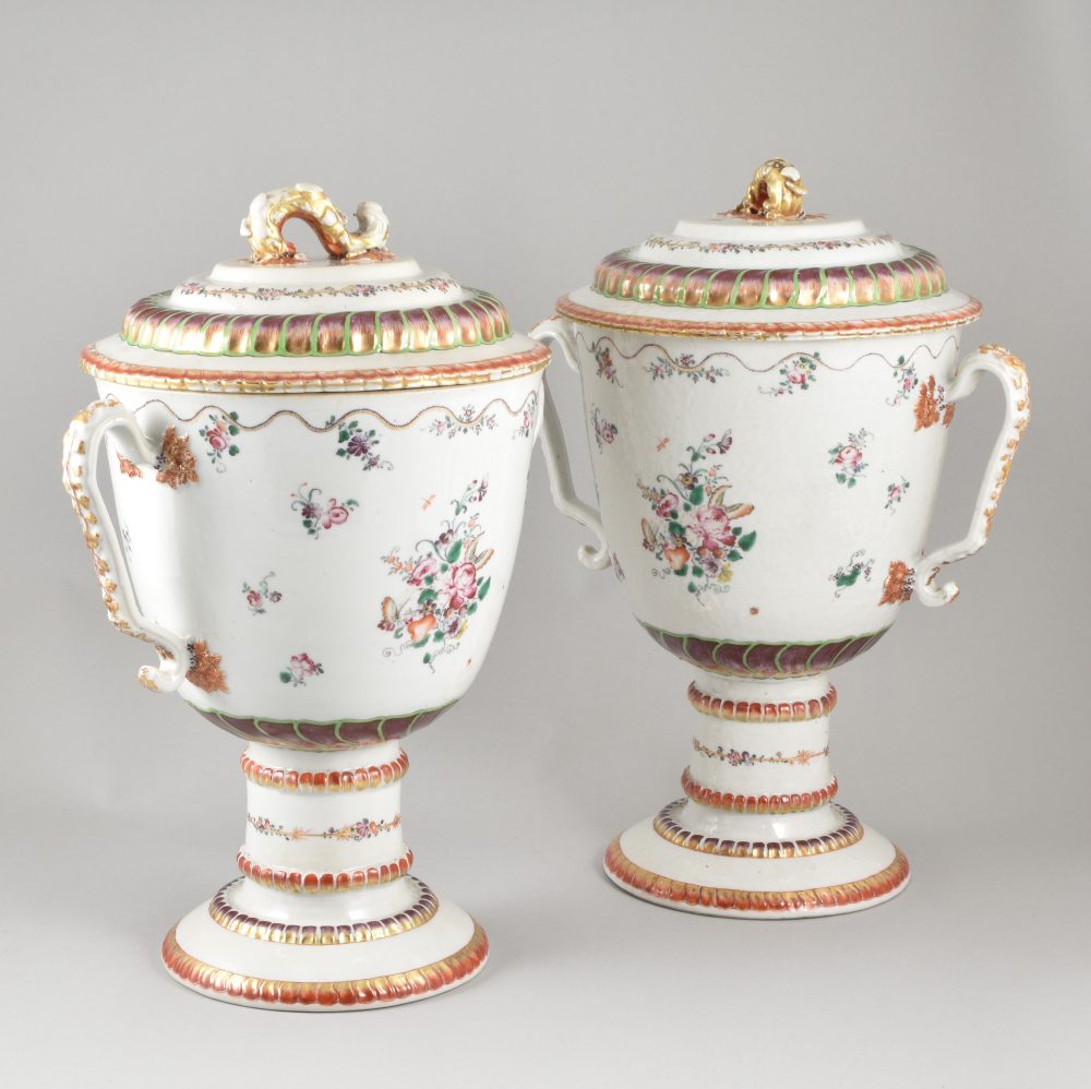Porcelaine Qianlong (1735-1795), circa 1780/90, China Porcelaine Qianlong (1735-1795), circa 1780/90, China