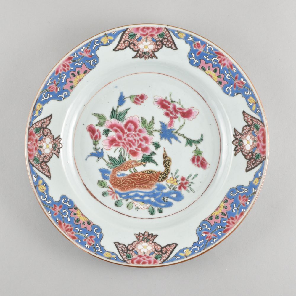 Famille rose Porcelaine Yongzheng (1723-1735) / Qianlong (173§-1795), circa 1730/1740, Chine