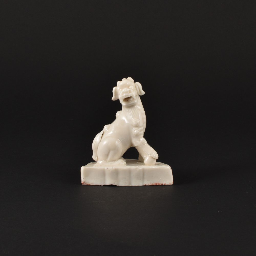 Porcelaine (Dehua) Kangxi (1662-1722), circa 1700, Chine Porcelaine (Dehua) Kangxi (1662-1722), circa 1700, Chine