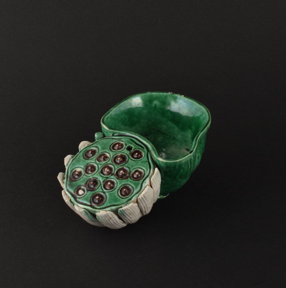 Famille verte Porcelaine (biscuit) Kangxi (1662-1722), ca. 1690/1710, China Famille verte Porcelaine (biscuit) Kangxi (1662-1722), ca. 1690/1710, China