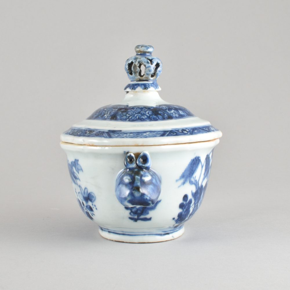 Porcelaine Qianlong (1736-1795), ca. 1760, Chine Porcelaine Qianlong (1736-1795), ca. 1760, Chine