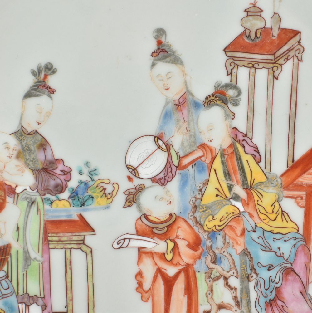 Famille rose Porcelaine Qianlong period (1736-1795), circa 1750/1760, China Famille rose Porcelaine Qianlong period (1736-1795), circa 1750/1760, China