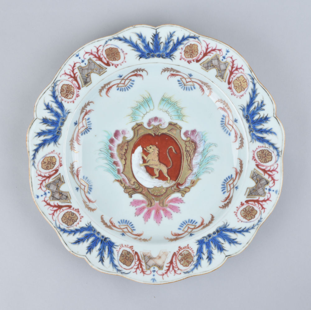 Porcelaine Yongzheng period (1723-1735), ca. 1730, Chine Porcelaine Yongzheng period (1723-1735), ca. 1730, Chine