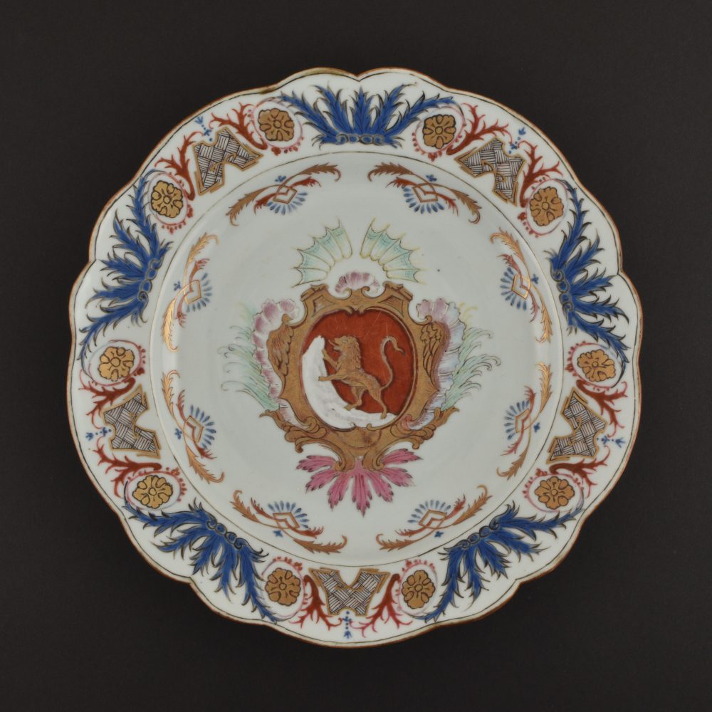 Porcelaine Yongzheng period (1723-1735), ca. 1730, Chine Porcelaine Yongzheng period (1723-1735), ca. 1730, Chine
