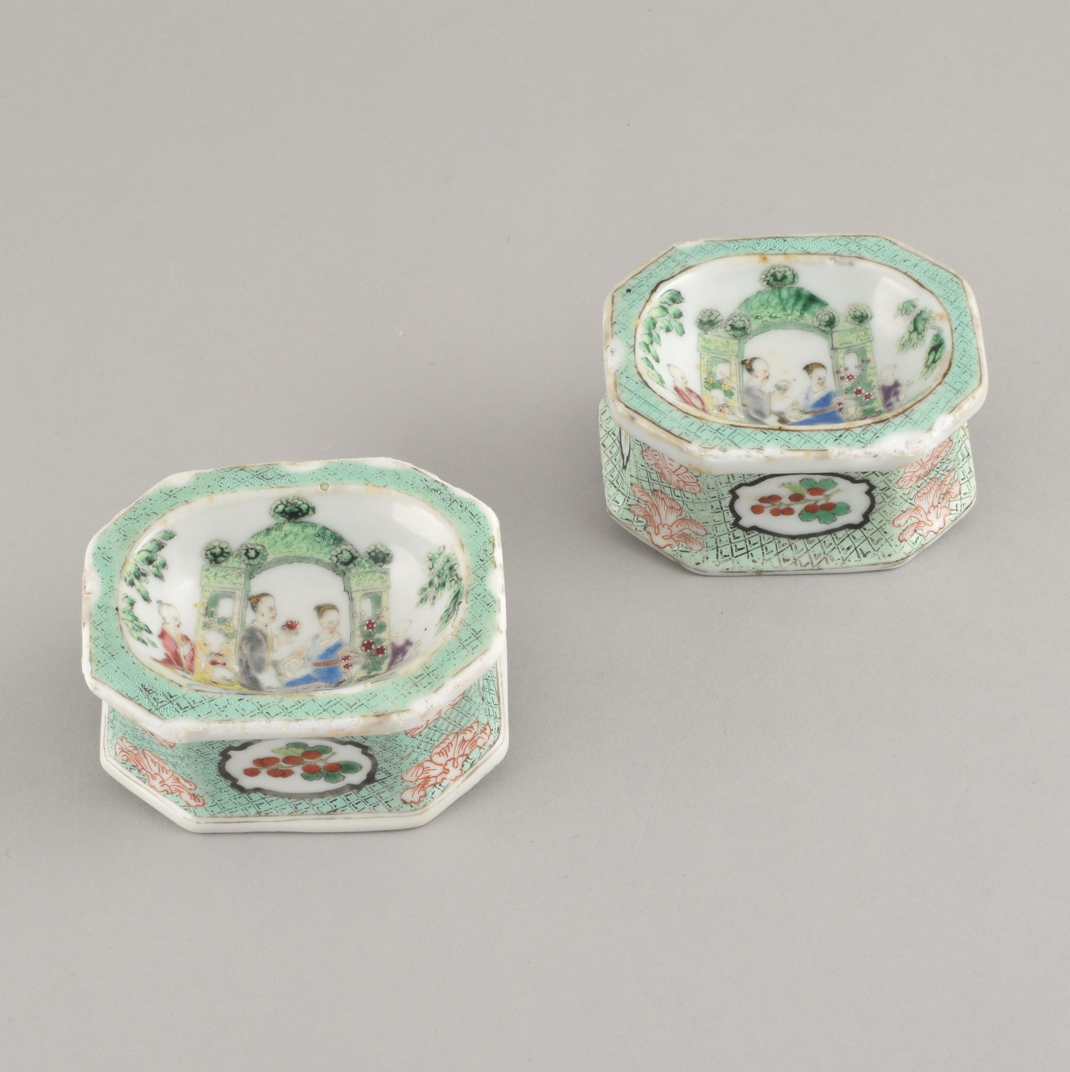 Porcelaine Qianlong period (1736-1795), circa 1738/1740, Chine Porcelaine Qianlong period (1736-1795), circa 1738/1740, Chine