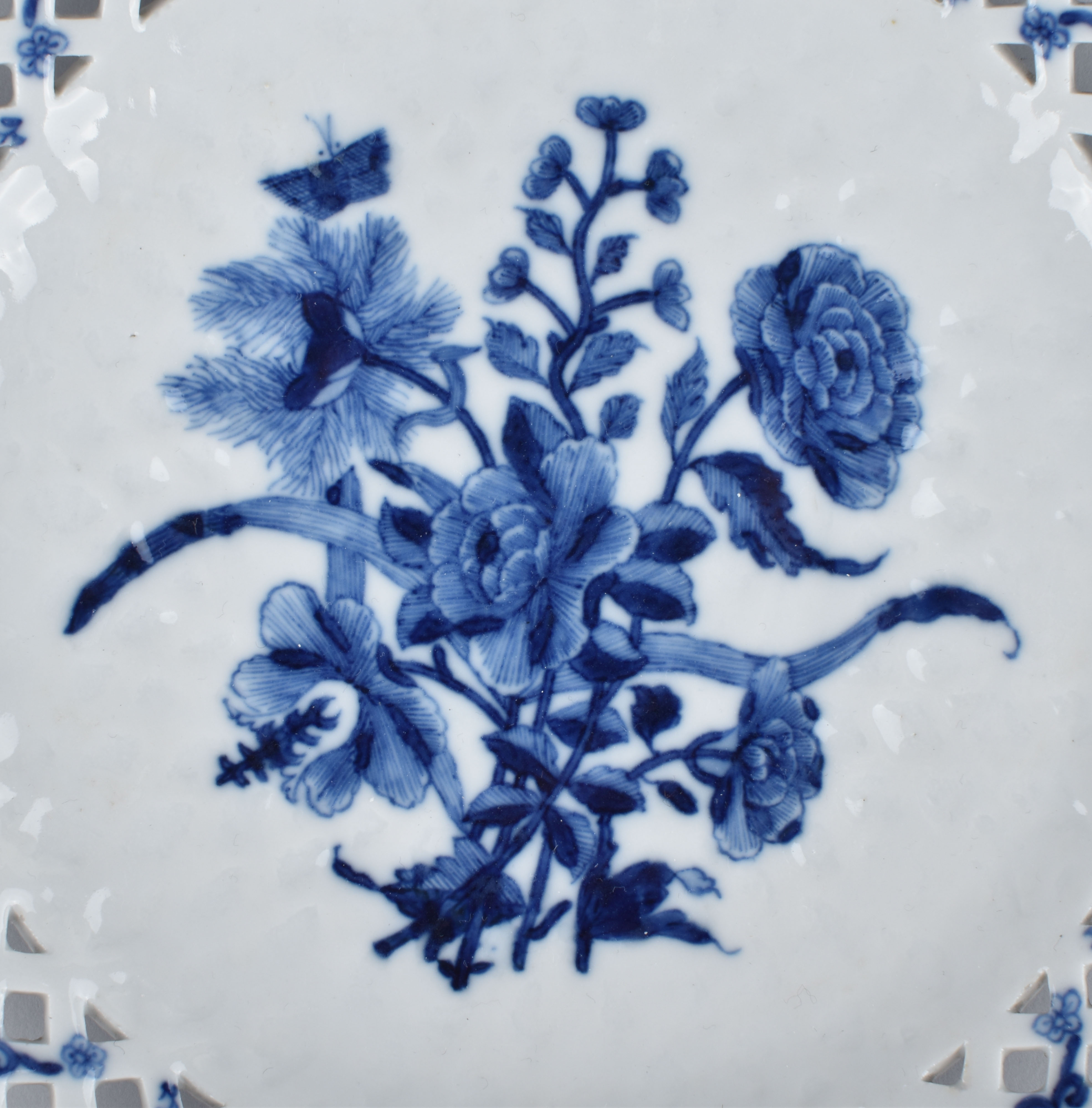 Porcelaine Qianlong (1735-1795), circa 1765/1770, Chine Porcelaine Qianlong (1735-1795), circa 1765/1770, Chine