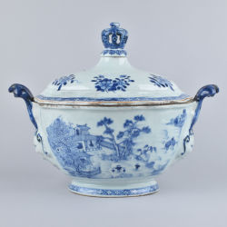 Porcelaine (biscuit) Qianlong (1735-1795), circa 1760, Chine