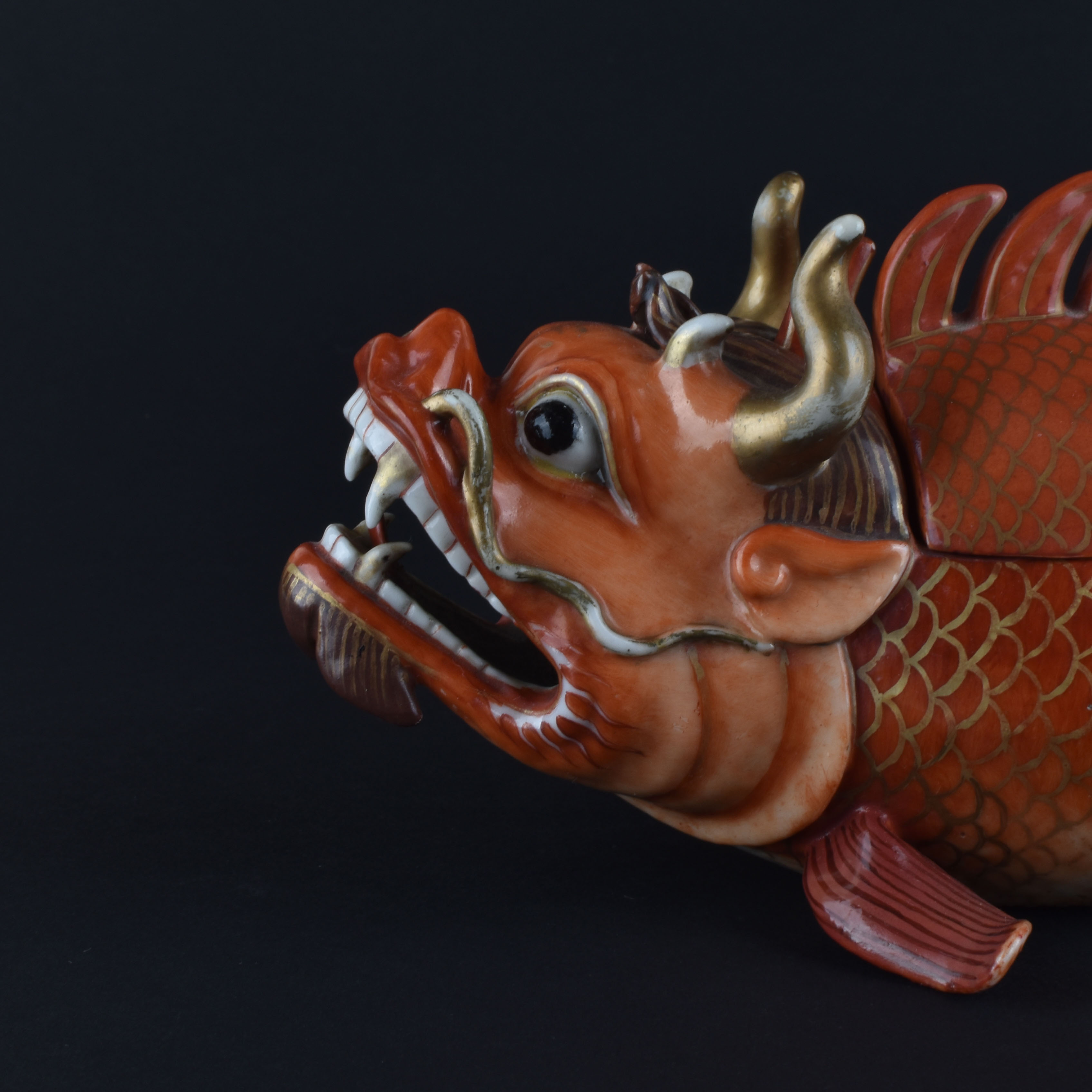 Porcelaine Qianlong (1735-1795), circa 1770, Chine Porcelaine Qianlong (1735-1795), circa 1770, Chine