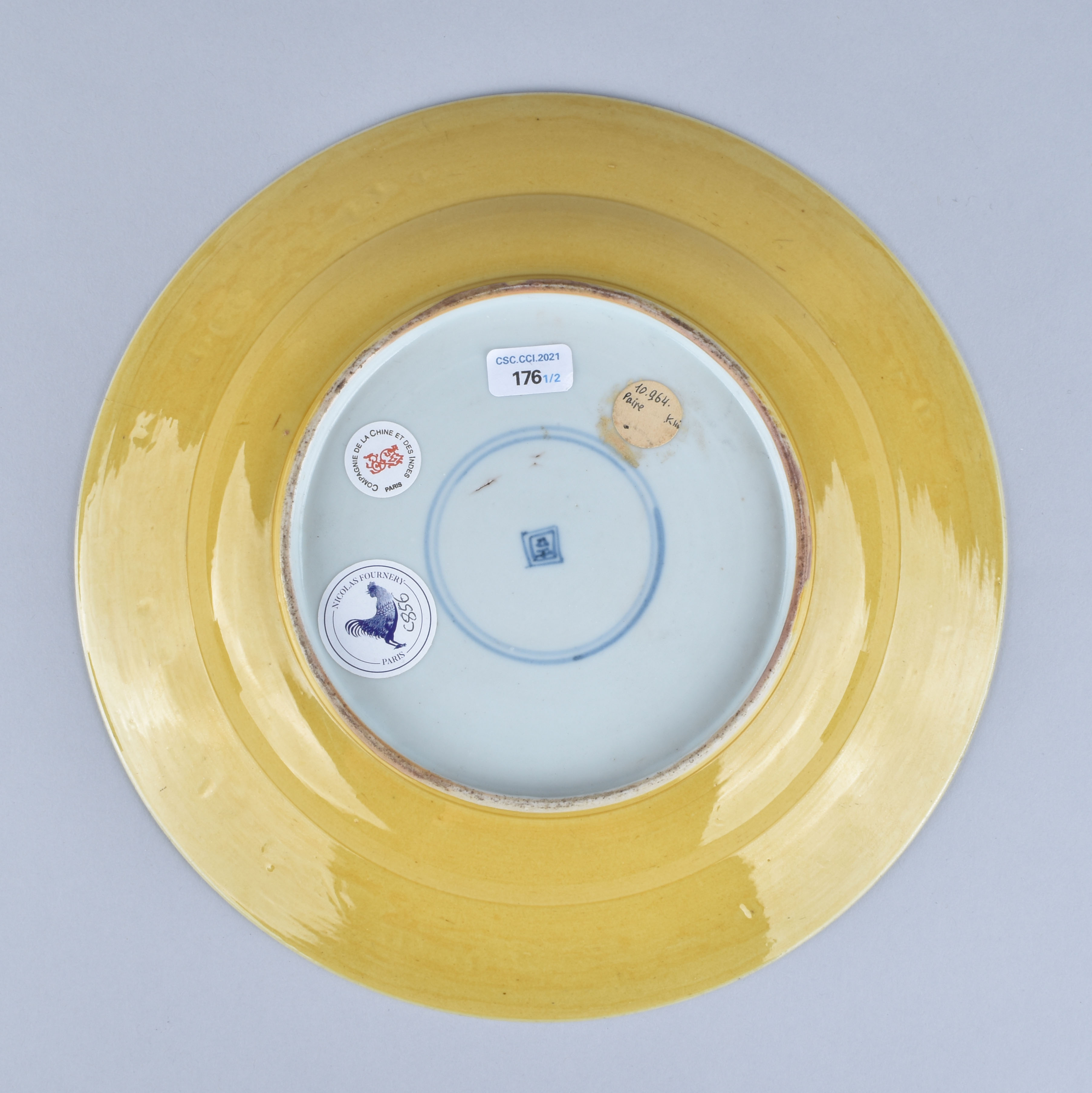 Porcelaine (biscuit) Kangxi (1662-1722), China Porcelaine (biscuit) Kangxi (1662-1722), China