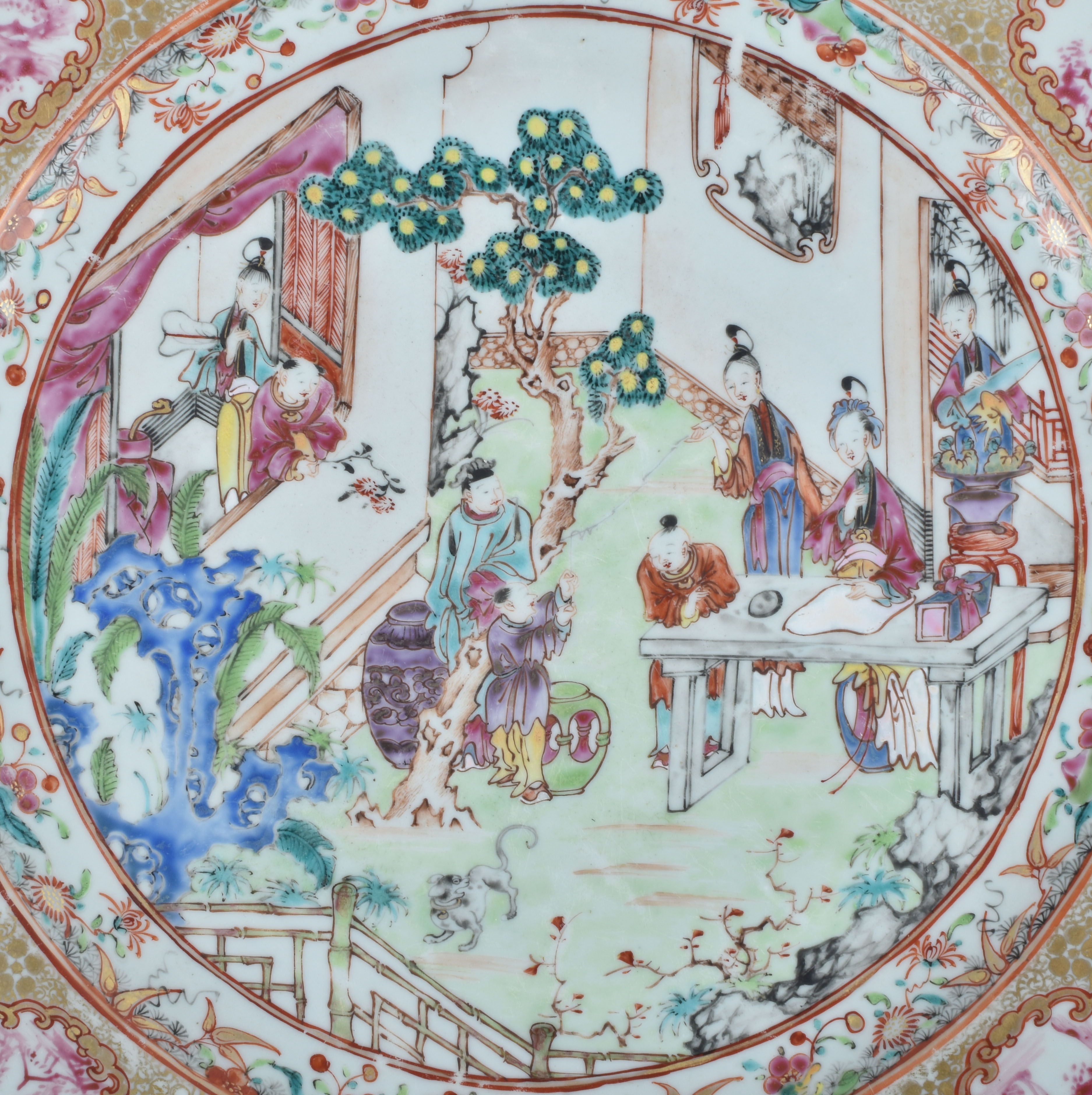 Porcelaine Qianlong (1736-1795), circa 1760, Chine Porcelaine Qianlong (1736-1795), circa 1760, Chine